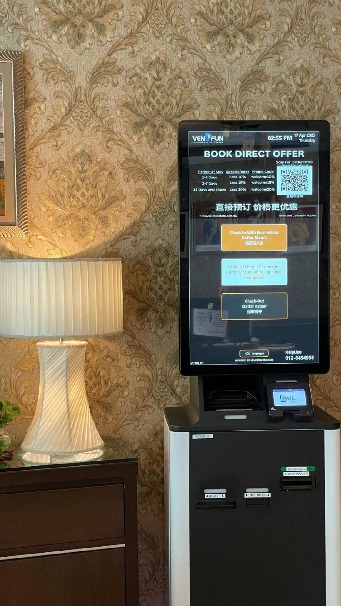 Hotel Richbaliz Selayang Batu Caves Eksteriør billede